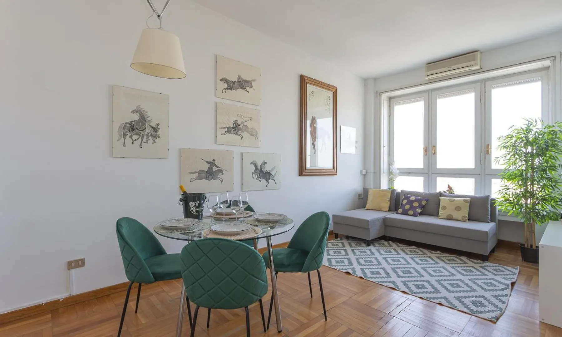 Biancamano 13Th Floor Skyline View Vith Balcony Apartment Milan 0*,  Italy