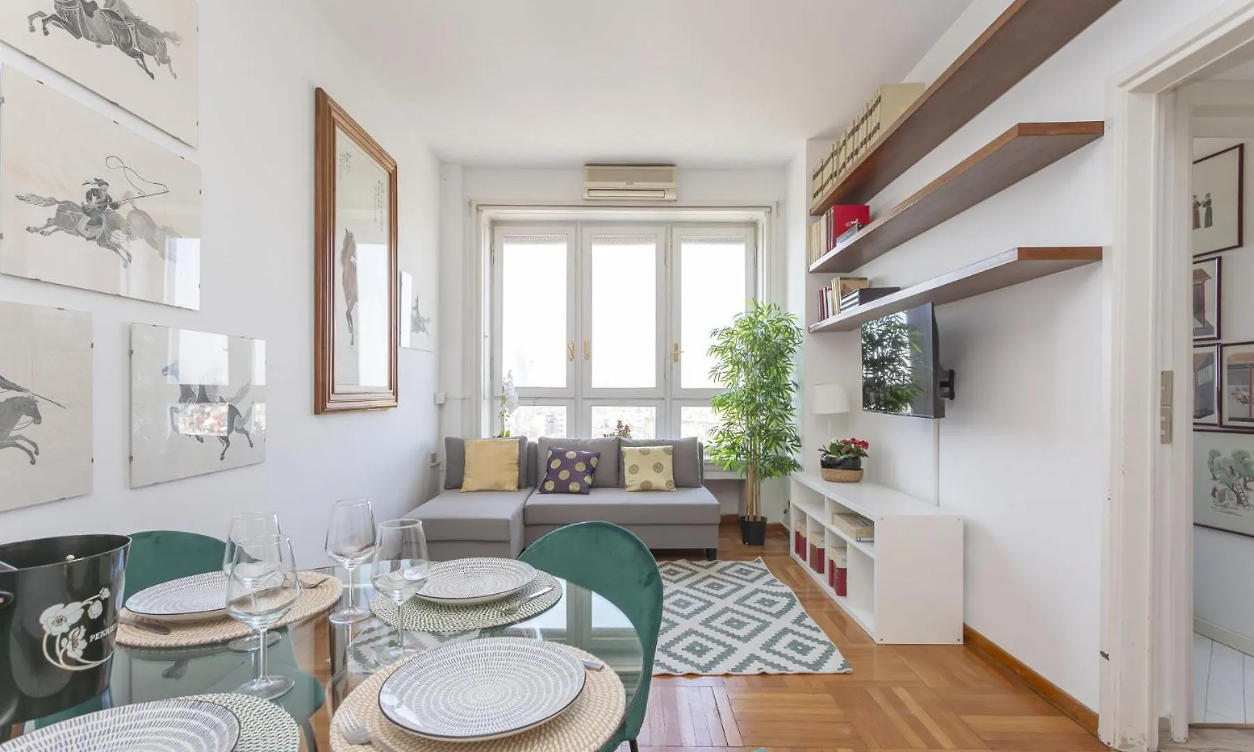 Biancamano 13Th Floor Skyline View Vith Balcony Apartment Milan