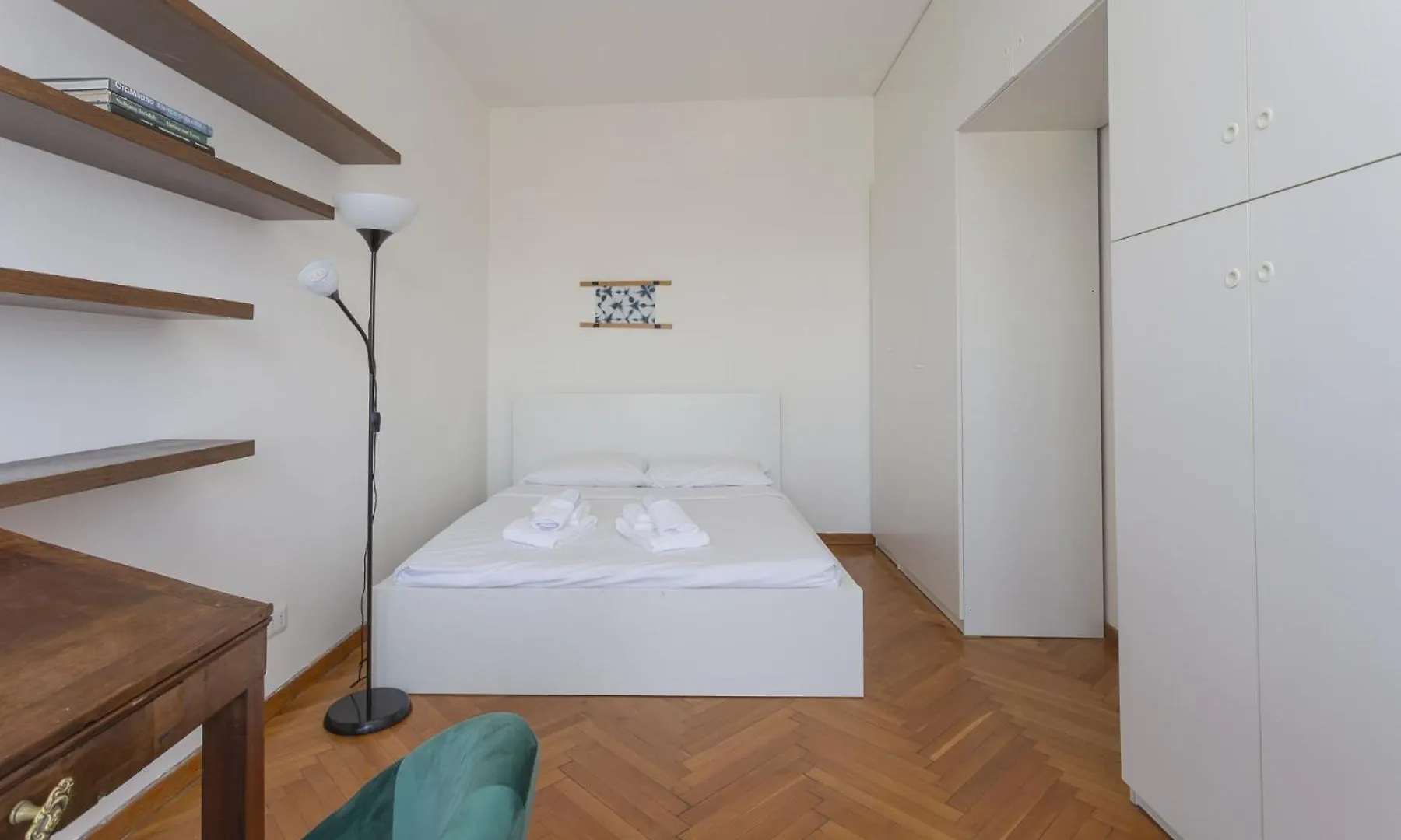 Biancamano 13Th Floor Skyline View Vith Balcony Apartment Milan