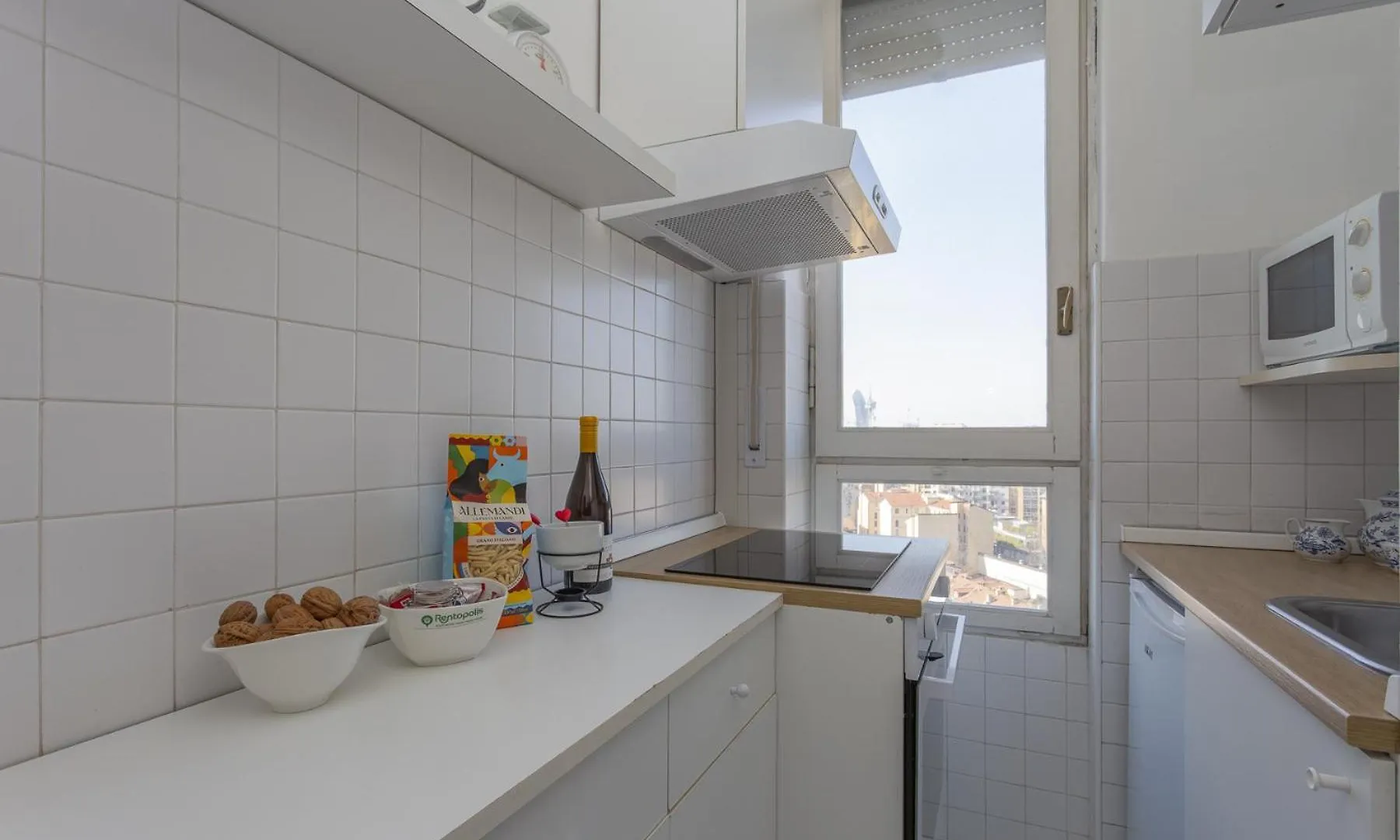 Biancamano 13Th Floor Skyline View Vith Balcony Apartment Milan