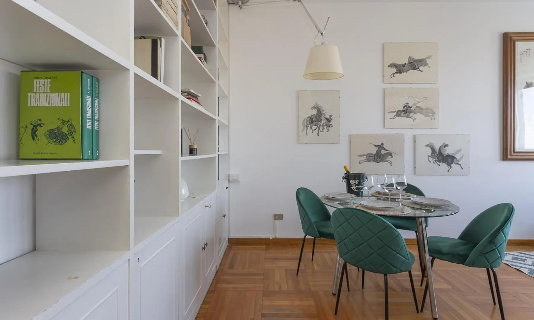 Biancamano 13Th Floor Skyline View Vith Balcony Apartment Milan