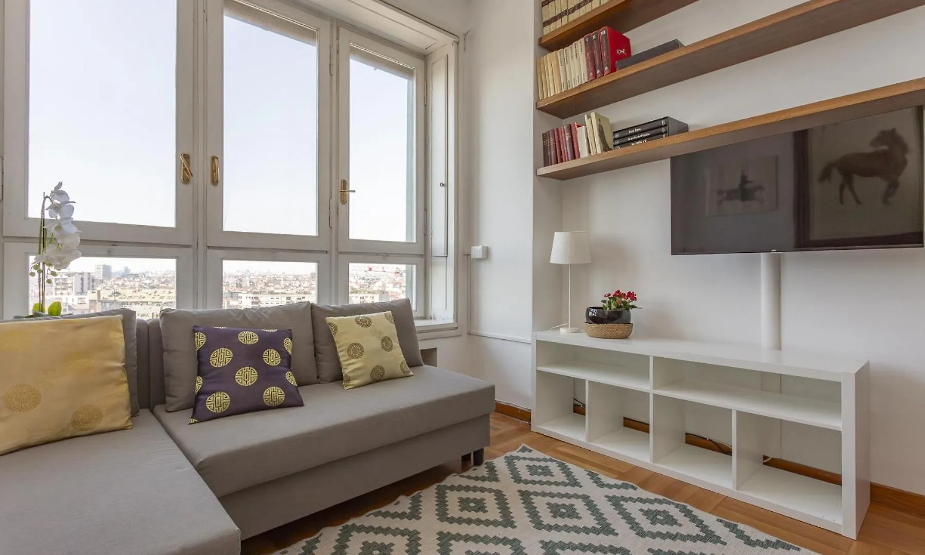 Biancamano 13Th Floor Skyline View Vith Balcony Apartment Milan