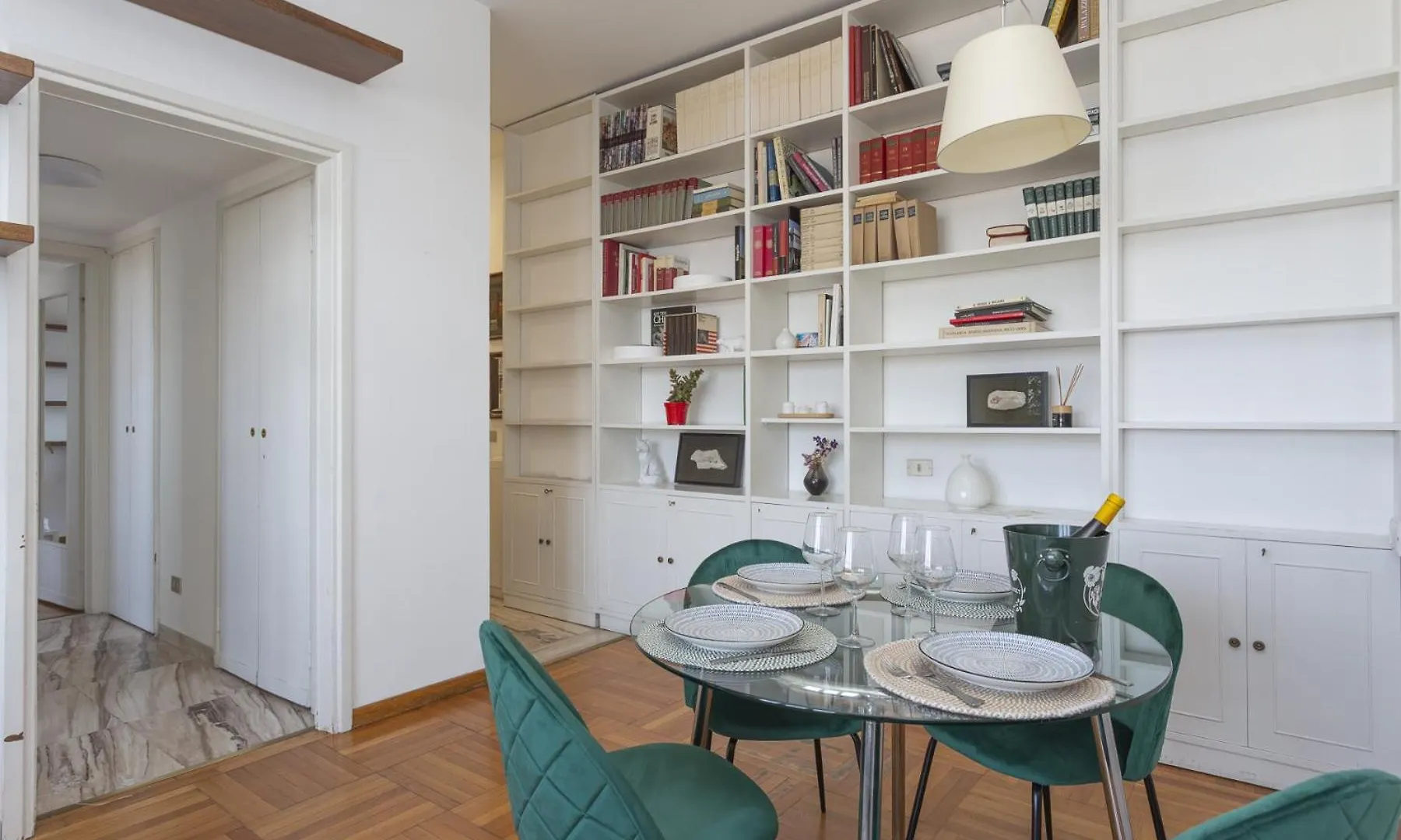 Biancamano 13Th Floor Skyline View Vith Balcony Apartment Milan
